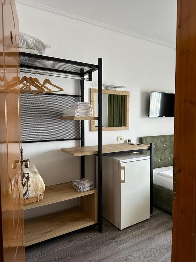 Fjora Rooms Saranda Extérieur photo